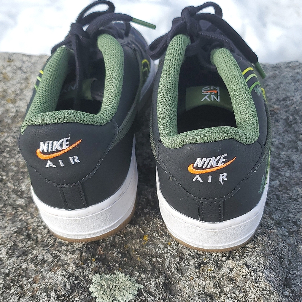 Nike Air Force 1 LV8 1 Black / Carbon Green-Treeline Size 8 - Picture 5 of 16
